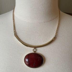 Necklace with beautiful semi-precious stone
